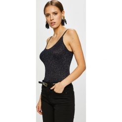 Jacqueline de Yong - Top. Niebieskie topy Jacqueline de Yong, l, bez wzorów, z dzianiny, bez kołnierzyka, bez ramiączek. W wyprzedaży za 34.90 zł.