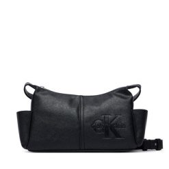 Torebka Calvin Klein. Czarne torebki klasyczne Calvin Klein, bez wzorów, bez dodatków. Za 409.99 zł.