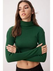 Trendyol Koszulka w kolorze zielonym rozmiar: XL. Zielone bluzki Trendyol, xl, bez wzorów, z bawełny, bez kołnierzyka, bez ramiączek. Za 39.99 zł.