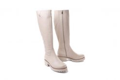 BIOECO BY ARKA 7644 2301 beż, kozaki damskie. Brązowe kozaki Bioeco by Arka, na zimę, ze skóry, bez obcasa, na obcasie, bez zapięcia. Za 629.90 zł.