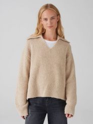 OPUS Sweter w kolorze beżowym rozmiar: 40. Brązowe swetry Opus, bez wzorów, z wełny, bez ramiączek. Za 272.95 zł.