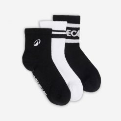 Skarpety krótkie Ankle 3 sztuki. Białe skarpety DECATHLON, bez wzorów, z bawełny. Za 39.99 zł.