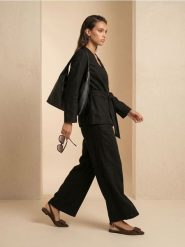 Żakiet kimono z wiskozą i domieszką lnu - czarny. Czarne marynarki i żakiety Sinsay, l, bez wzorów, z wiskozy. Za 69.99 zł.