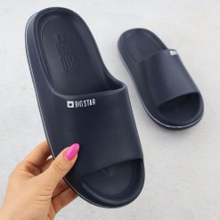 Klapki basenowe plażowe granatowe Big Star SS274424. Klapki Big Star, bez wzorów, z materiału, bez obcasa. Za 79.99 zł.