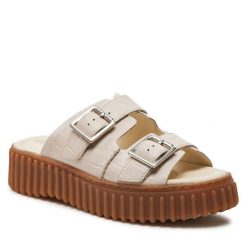 Klapki Clarks. Brązowe klapki Clarks, bez wzorów, bez obcasa. Za 399.99 zł.