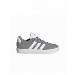 Kapcie ADIDAS VL COURT 3.0 K Szary. Szare obuwie domowe Adidas, bez wzorów, ze skóry, bez zapięcia. Za 213.05 zł.