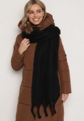 Czarny Szalik Wykończony Frędzlami Nomilia. Czarne szaliki Born2be, bez wzorów, z wełny, eleganckie. Za 39.99 zł.