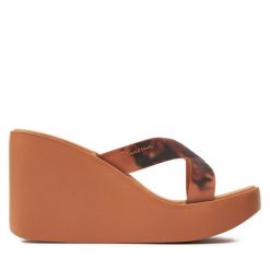 Klapki Ipanema. Czarne klapki Ipanema, bez wzorów, bez obcasa. Za 129.99 zł.