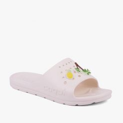 Klapki damskie Coqui. Brązowe klapki Coqui, bez wzorów, bez obcasa. Za 136.99 zł.