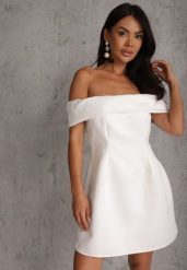 Biała Koktajlowa Sukienka Hiszpanka VICES Typu Bombka Iaonara. Białe sukienki Renee, l, bez wzorów, bez kołnierzyka, bez ramiączek, mini, bombki. Za 189.99 zł.