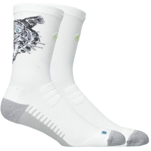 Skarpetki sportowe dla dorosłych Performance Run Sock Crew. Białe skarpety Asics, bez wzorów, z materiału. Za 79.99 zł.