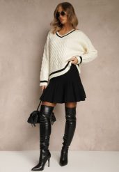 Czarna Spódnica z Wiskozą o Rozkloszowanym Kroju High Waist Calatiela. Czarne spódnice Renee, na co dzień, na lato, m, bez wzorów, z wiskozy, eleganckie, mini, proste. Za 99.99 zł.