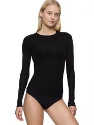 Triumph Koszulka w kolorze czarnym rozmiar: L. Czarne bluzki Triumph, l, bez wzorów, bez kołnierzyka, bez ramiączek. Za 82.64 zł.