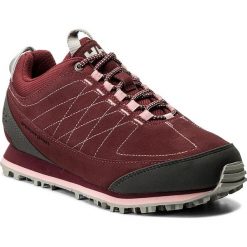 Trekkingi HELLY HANSEN - Vinstra 112-43.117 Port/Blush/Ebony/New Light Grey. Czerwone trekkingi Helly Hansen, z materiału, outdoorowe. W wyprzedaży za 269.00 zł.
