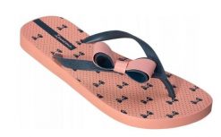 Japonki damskie plażowe do rekreacji Ipanema Lolita Pop. Czerwone klapki Ipanema, z aplikacjami, z materiału, bez obcasa, na płaskiej podeszwie. Za 35.00 zł.
