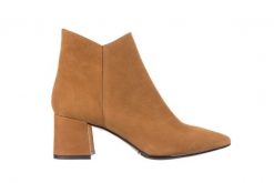 Botki Bayla-188 007 Rudy 188024, Skóra naturalna - 40. Brązowe botki Bayla, na zimę, bez wzorów, z nubiku, bez obcasa, bez zapięcia. W wyprzedaży za 179.10 zł.