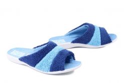 ADANEX 29958 SAK8WVV niebieski, kapcie damskie. Niebieskie obuwie domowe Adanex, bez wzorów, bez zapięcia. Za 68.84 zł.
