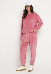 Różowy Welurowy Komplet Dresowy Bluza i Spodnie Typu Jogger Lisilwena. Czerwone bluzy Born2be, l, bez wzorów, z dresówki, bez kaptura. Za 89.99 zł.