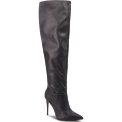Muszkieterki GUESS - FLORA4 ELE11 BLACK. Czarne kozaki Guess, z materiału, przed kolano, bez obcasa, bez zapięcia. W wyprzedaży za 479.00 zł.