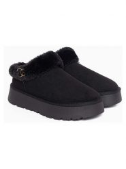 ISLAND BOOT Botki "Insha" w kolorze czarnym rozmiar: 37. Czarne botki Island Boot, bez wzorów, z materiału, bez obcasa, na platformie, bez zapięcia. Za 175.26 zł.