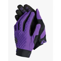 Rękawiczki rowerowe damskie Fox Defend Glove. Fioletowe rękawiczki FOX, bez wzorów, sportowe. Za 167.99 zł.