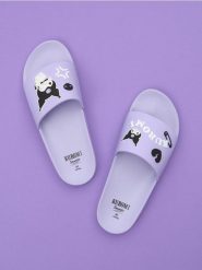 Klapki Kuromi - fioletowy. Fioletowe klapki Sinsay, bez wzorów, bez obcasa. Za 35.99 zł.