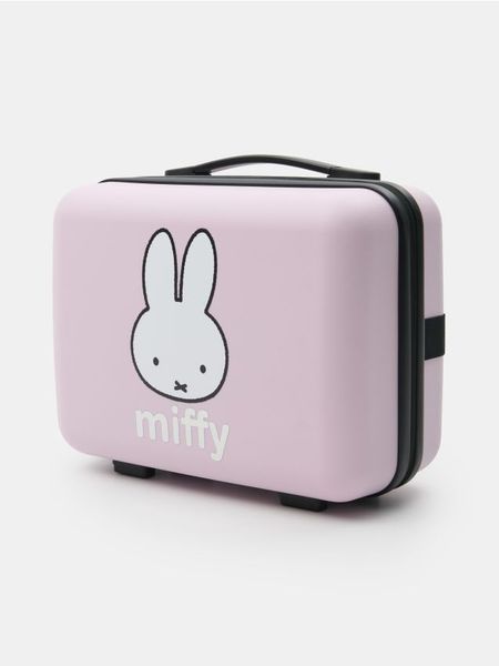 Kosmetyczka podróżna Miffy - różowy. Czerwone kufry i kosmetyczki Sinsay, bez wzorów, bez dodatków. Za 69.99 zł.