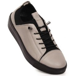 Skórzane lekkie półbuty damskie wsuwane szare T.Sokolski W26-151. Szare półbuty wsuwane T.Sokolski, bez wzorów, ze skóry, bez obcasa, bez zapięcia. Za 319.99 zł.