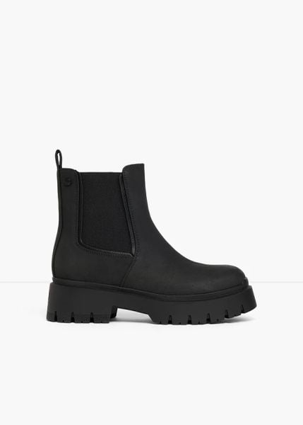 Sztyblety marki Esprit. Czarne botki bonprix, bez wzorów, bez obcasa, bez zapięcia. Za 349.99 zł.
