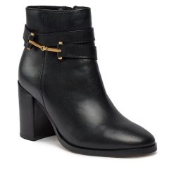 Botki Ted Baker. Czarne botki Ted Baker, bez wzorów, bez obcasa, na słupku, bez zapięcia. Za 1,019.00 zł.