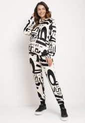 Jasnobeżowy Komplet Dresowy Bluza z Kapturem i Kieszenią Typu Kangurek Spodnie z Kieszeniami Ivondria. Brązowe bluzy Born2be, z aplikacjami, z dresówki, z kapturem. Za 69.99 zł.