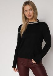 Czarny Sweter z Dodatkiem Kaszmiru Ozdobiony Cekinami i Cyrkoniami Vetimona. Czarne swetry Born2be, z aplikacjami, z jeansu, bez ramiączek. Za 104.99 zł.