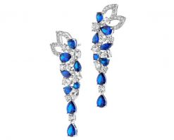 Kolczyki srebrne z cyrkoniami. Szare kolczyki Apart, z cyrkonią, srebrne. Za 439.00 zł.