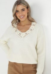 Jasnobeżowy Sweter Dzianinowy z Ażurowym Dekoltem Elseli. Brązowe swetry Born2be, w ażurowe wzory, z dzianiny, bez ramiączek. Za 169.99 zł.