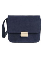 TATUUM Skórzana torebka "Luci" w kolorze granatowym - 18,5 x 14 x 9 cm rozmiar: onesize. Niebieskie torby na ramię Tatuum, bez wzorów, z materiału, na ramię, bez dodatków. Za 295.86 zł.