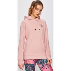 Femi Stories - Bluza Mila. Czerwone bluzy Femi Stories, m, z aplikacjami, z bawełny, z kapturem. W wyprzedaży za 229.90 zł.