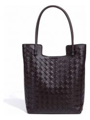 SUVRAI Torebka w kolorze brązowym - 24 x 32 x 9 cm rozmiar: onesize. Brązowe torby na ramię SUVRAI, bez wzorów, z materiału, na ramię, bez dodatków. Za 152.99 zł.