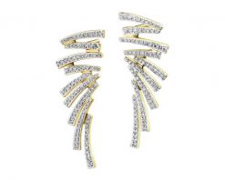 Kolczyki z żółtego złota z diamentami - 0,41 ct - próba 585. Żółte kolczyki Apart, z diamentem, złote. Za 5,990.00 zł.