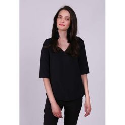Bluzka w kolorze czarnym. Czarne bluzki Jesienny butik, xs, bez wzorów, bez kołnierzyka, bez ramiączek. W wyprzedaży za 99.95 zł.