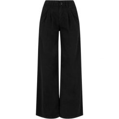 Damskie spodnie dresowe Urban Classics Organic. Czarne spodnie dresowe Urban Classics, bez wzorów, z bawełny. Za 237.00 zł.