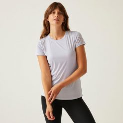 Koszulka sportowa damska Fingal Edition szybkoschnąca. Fioletowe koszulki sportowe Dare 2b, bez wzorów, bez ramiączek, trekkingowe. Za 140.00 zł.