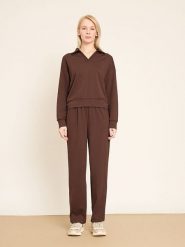 BGN 2-częściowy zestaw w kolorze brązowym rozmiar: 36. Brązowe bluzy BGN, bez wzorów, z dresówki. Za 185.45 zł.