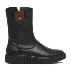 Botki Rieker. Czarne botki Rieker, bez wzorów, bez obcasa, na płaskiej podeszwie, bez zapięcia. Za 429.99 zł.