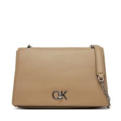 Torebka Calvin Klein. Brązowe torebki klasyczne Calvin Klein, bez wzorów, bez dodatków. Za 349.99 zł.
