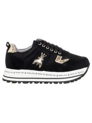 Patrizia Pepe Sneakersy w kolorze czarnym rozmiar: 38. Czarne trampki Patrizia Pepe, bez wzorów, bez zapięcia. Za 307.46 zł.