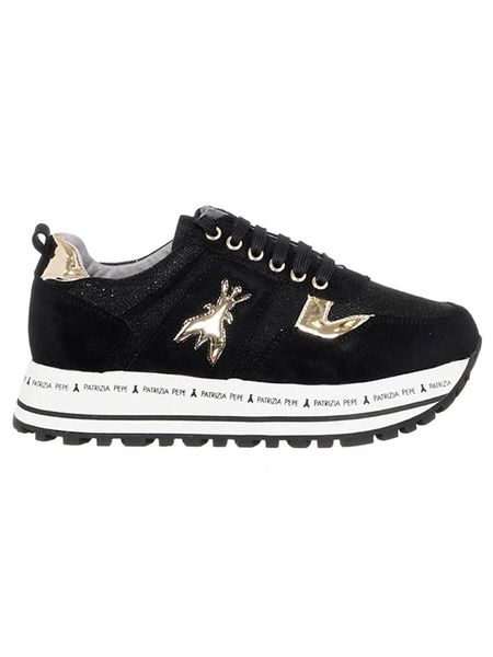 Patrizia Pepe Sneakersy w kolorze czarnym rozmiar: 38. Czarne trampki Patrizia Pepe, bez wzorów, bez zapięcia. Za 307.46 zł.