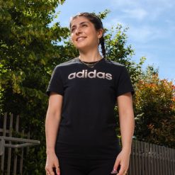Koszulka z krótkim rękawem damska ADIDAS Gym & Pilates. Czarne bluzki Adidas, l, bez wzorów, z bawełny, sportowe, bez kołnierzyka, bez ramiączek. Za 99.99 zł.