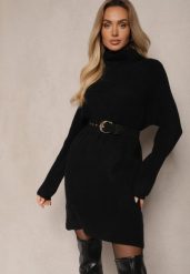 Czarna Sukienka Dzianinowa Prążkowana Lialethe. Czarne sukienki Renee, do pracy, bez wzorów, z dzianiny, biznesowe, bez kołnierzyka, bez ramiączek, oversize. Za 159.99 zł.
