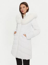 Guess Płaszcz zimowy New Oxana W4BL61 WGLZ0 Biały Regular Fit. Białe płaszcze Guess, na zimę, s, z aplikacjami, z syntetyku, bez kaptura. Za 799.99 zł.
