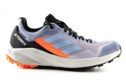 Buty trekkingowe damskie Adidas Terrex Trailrider. Fioletowe trekkingi Adidas, z gumy, na fitness i siłownię. Za 326.49 zł.